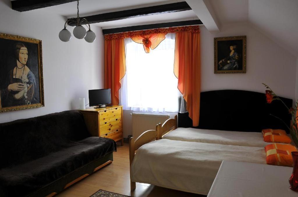 Hotel Gosciniec Zapiecek Stronie Śląskie Exterior foto